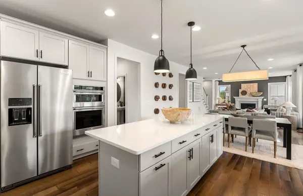 27 Germain Way #4, Norton, MA 02766