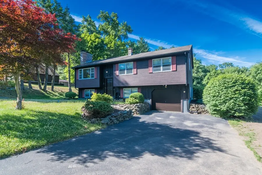 45 Skyline Dr, Westfield, MA 01085 - #2