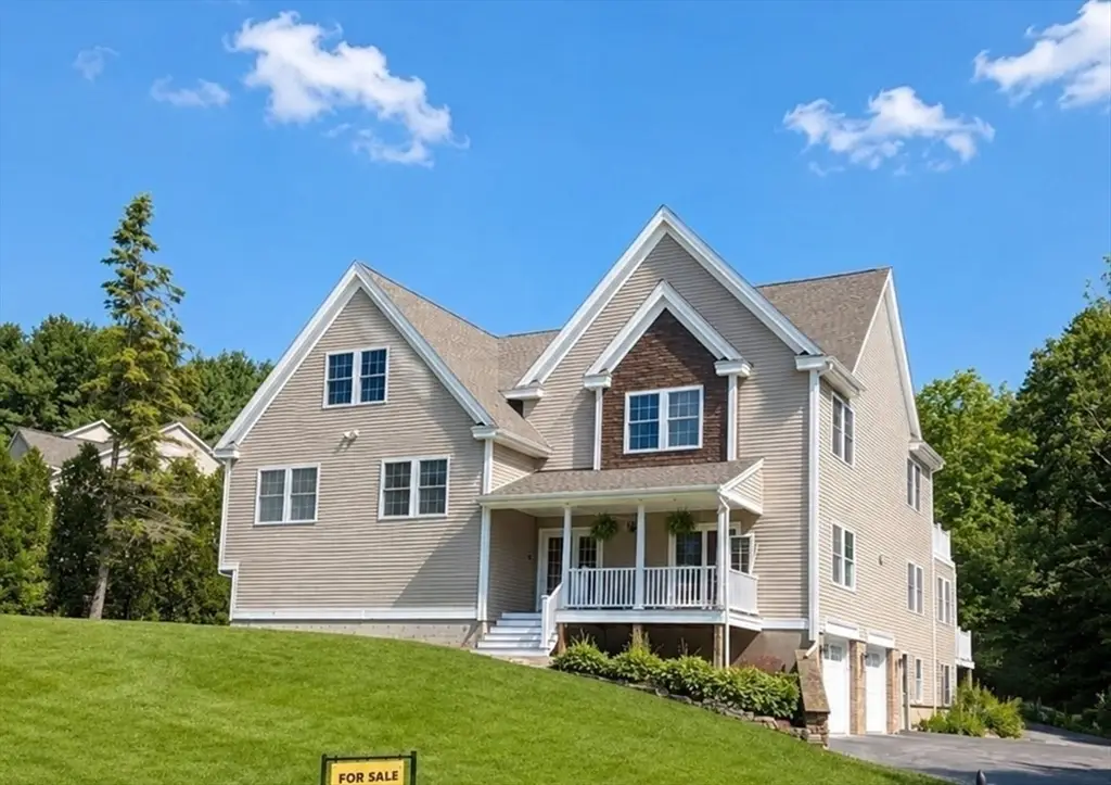 195 Lower Gore Dr, Webster, MA 01570 - #1