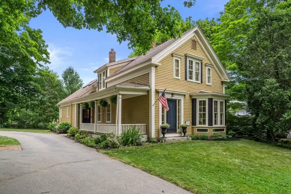 31 Broadway, Hanover, MA 02339