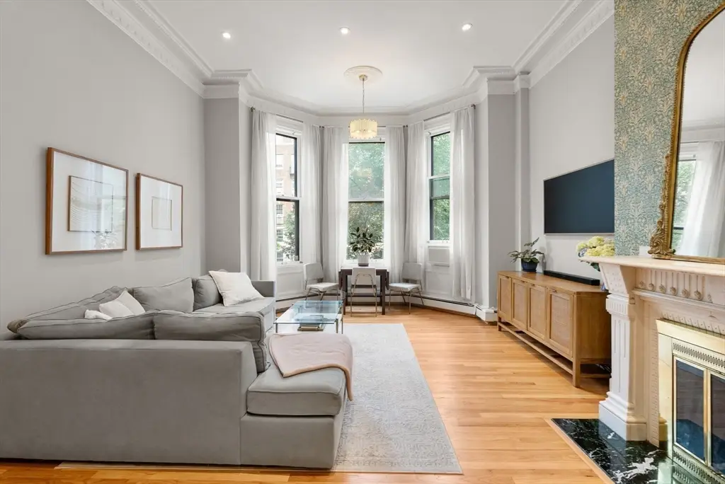 277 Beacon St #1A, Boston, MA 02116 - #1