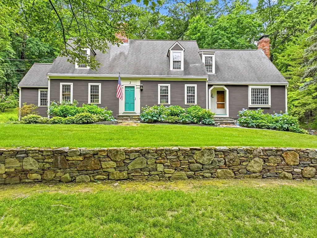 2 Stowe Rd, Southborough, MA 01772 - #1