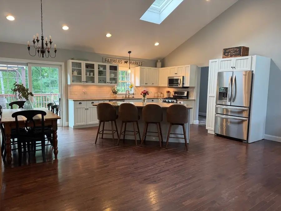 15 Mcintosh Rd, Chelmsford, MA 01824 - #2