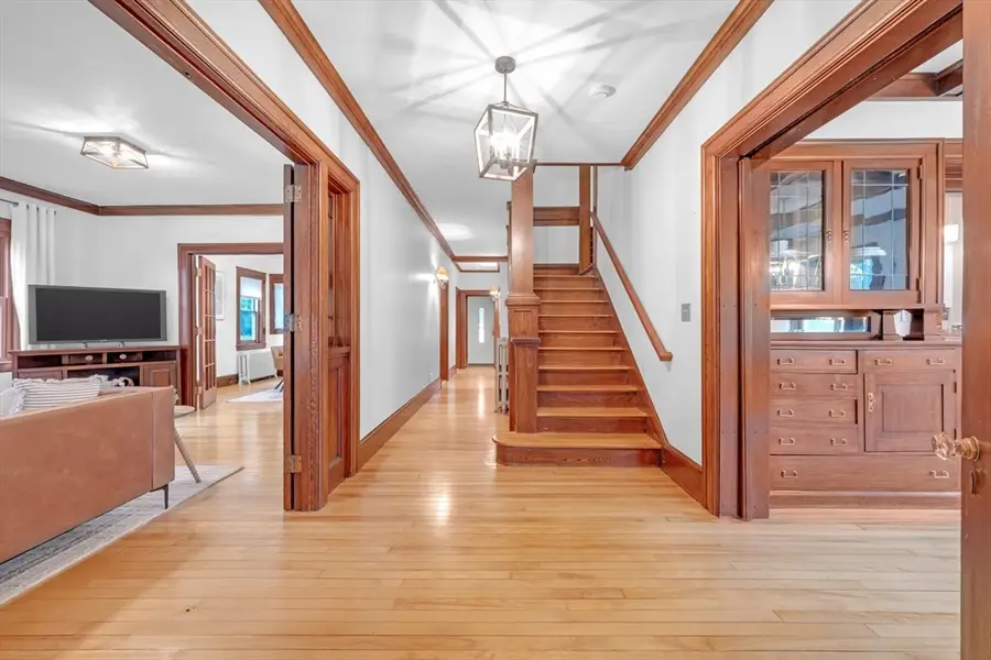 14 Tahanto Rd, Worcester, MA 01606 - #2