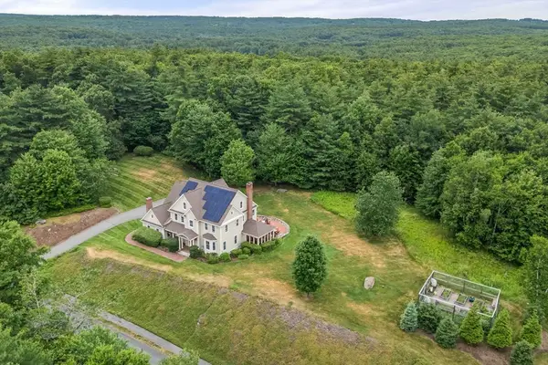 35 Houghton Ln, Boxborough, MA 01719