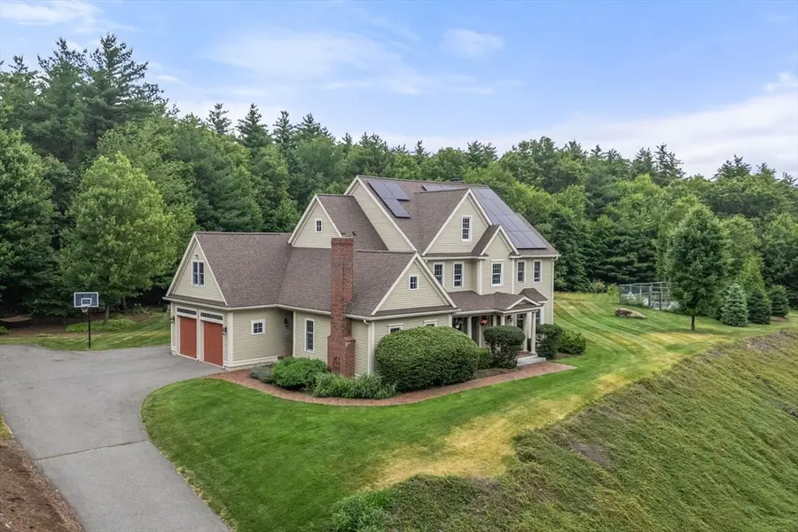 35 Houghton Ln, Boxborough, MA 01719 - #3