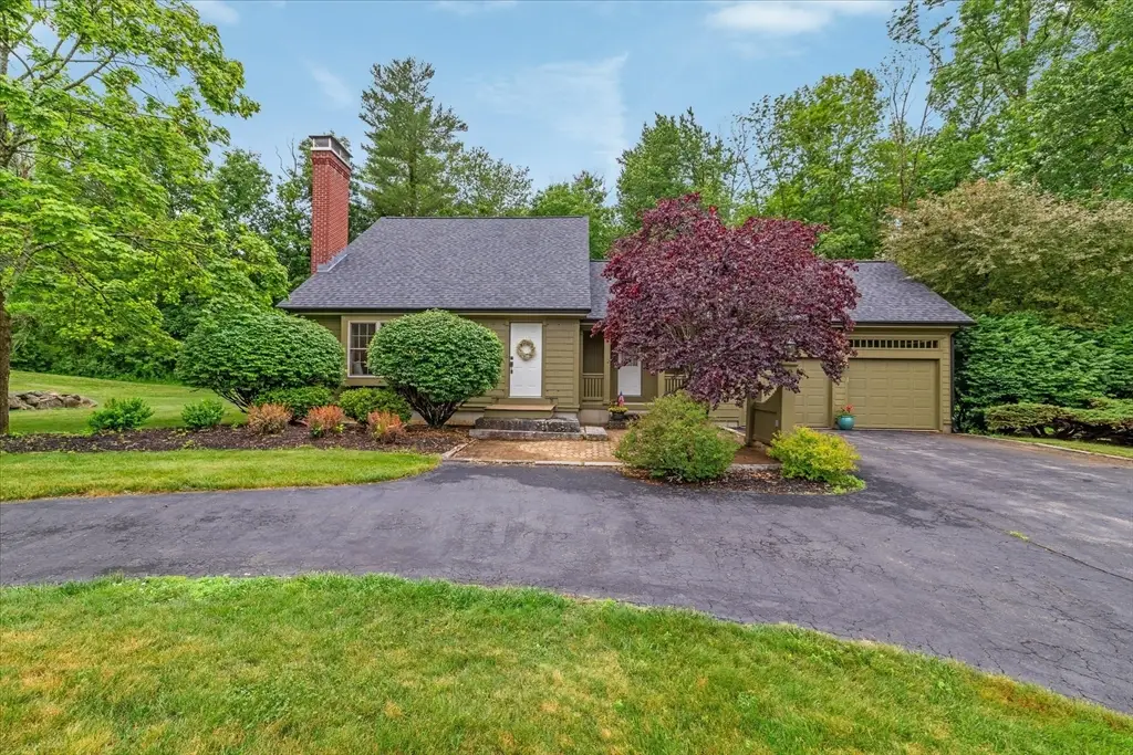2 Sherwood Dr, Spencer, MA 01562 - #1