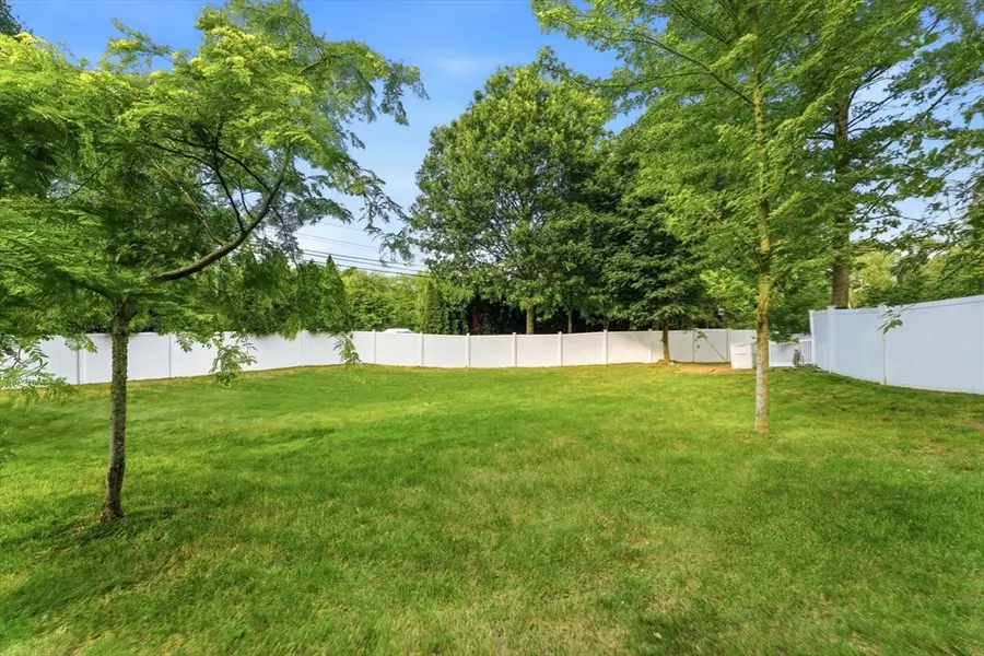 4 Upton Road, Westborough, MA 01581 - #3
