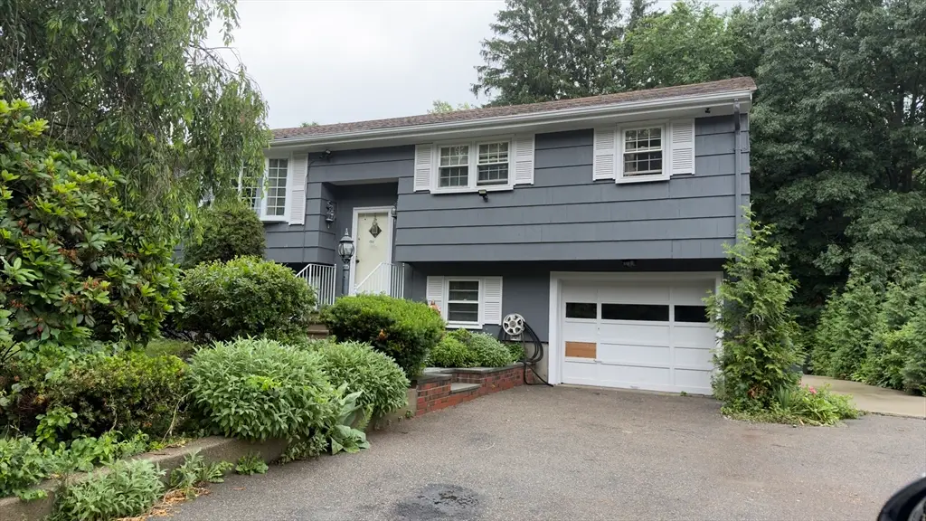 260 Pearl St, Brockton, MA 02301 - #1
