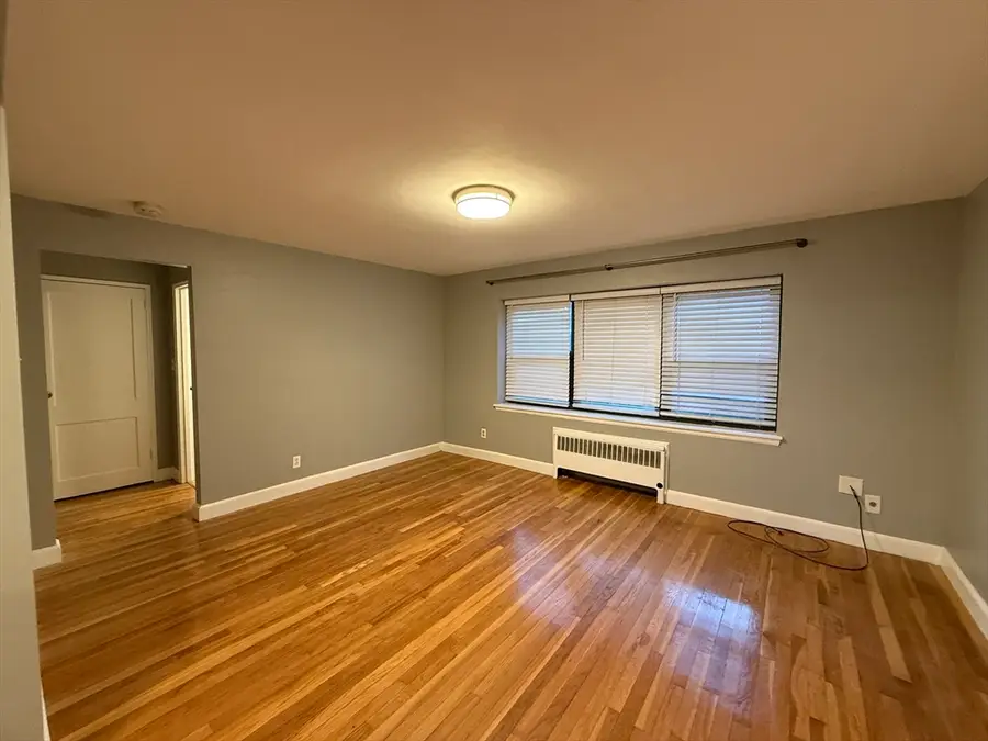 117 Nahant St #1, Lynn, MA 01902 - #3