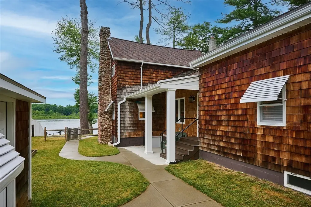 238 Dox Rd, Westfield, MA 01085 - #1