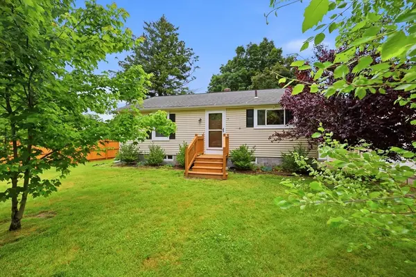 7 Fritz Ave, Westfield, MA 01085