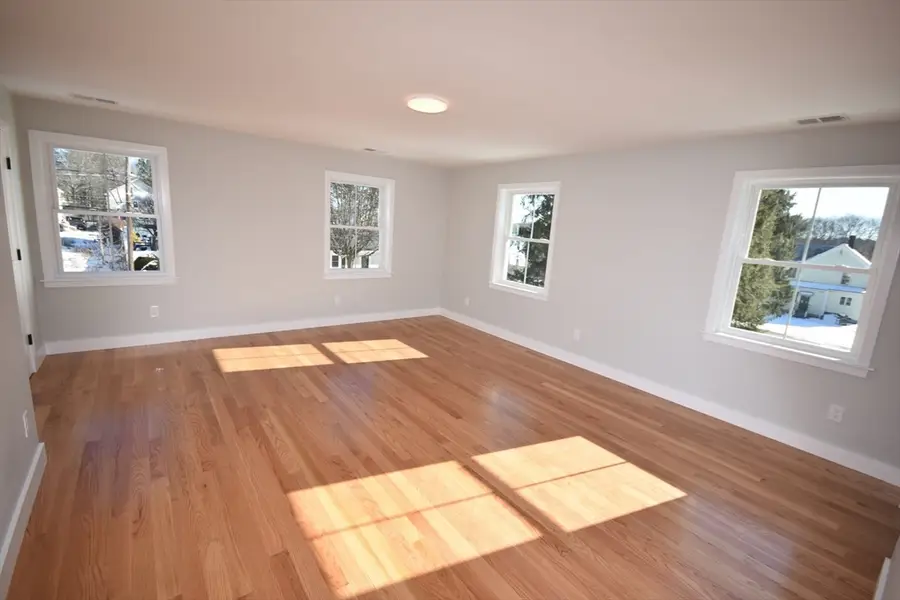 28 Fairview Avenue, Ipswich, MA 01938 - #3