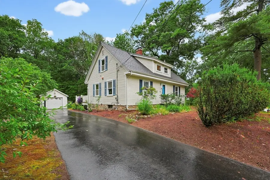 602 Elm St., Walpole, MA 02081 - #2