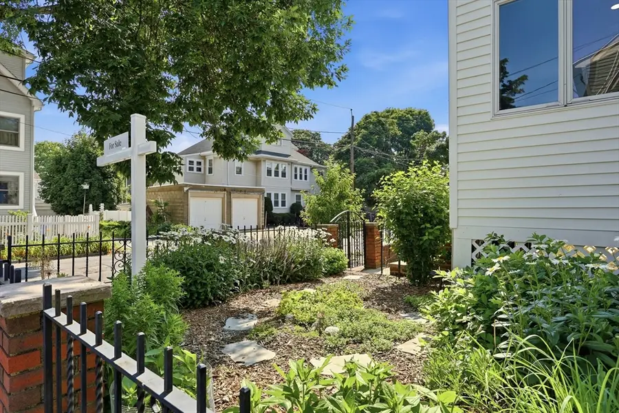 8-10 Fordham St. #1, Arlington, MA 02474 - #3
