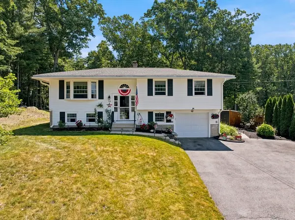 24 Old Stage Road, Chelmsford, MA 01824