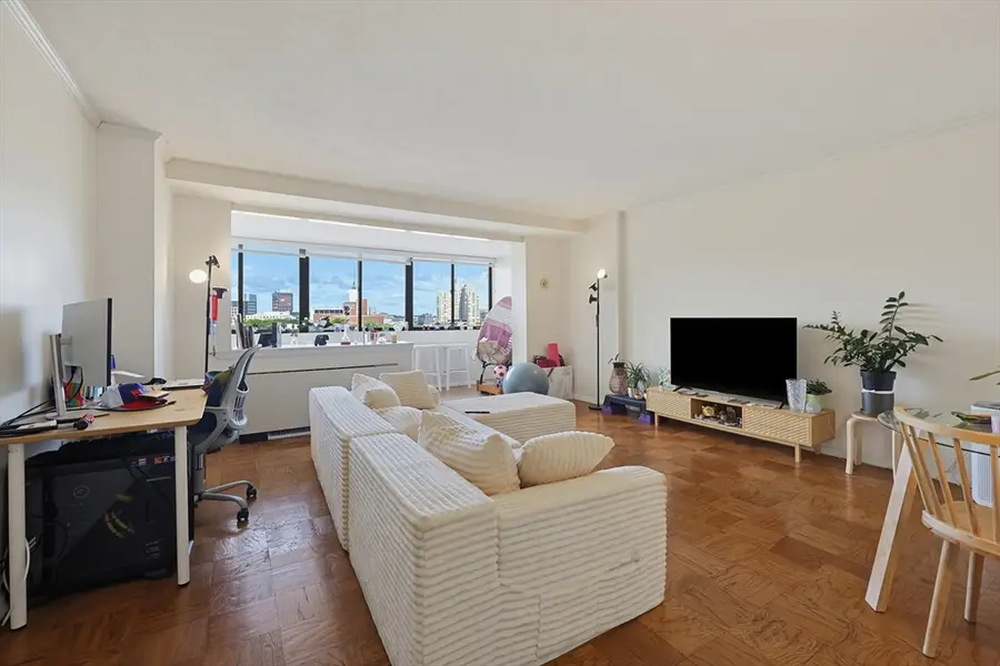 6 Whittier Pl #7B, Boston, MA 02114 - #3