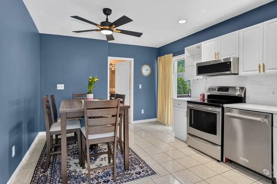 187 Stevens St, Marlborough, MA 01752 - #2