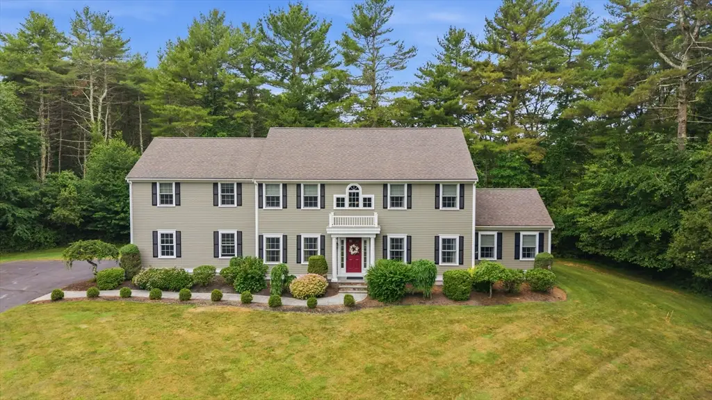 4 Rileys Way, Dartmouth, MA 02747 - #1