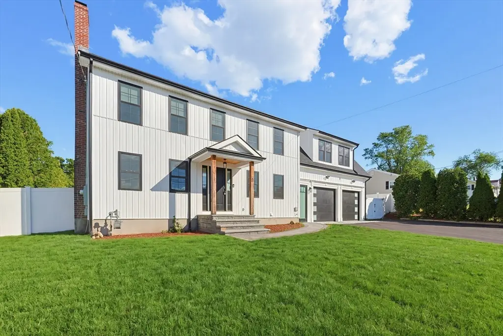 8 Vassar Dr, Milford, MA 01757 - #1