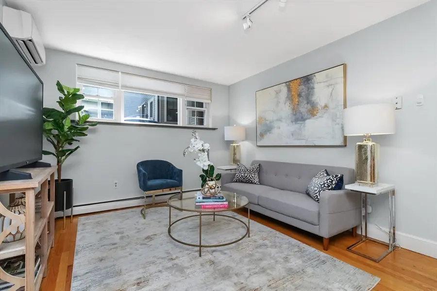 5 Walden St #2, Cambridge, MA 02140 - #2