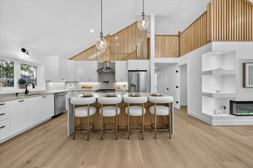101 Hackensack Rd, Chestnut Hill, MA 02467 - #1