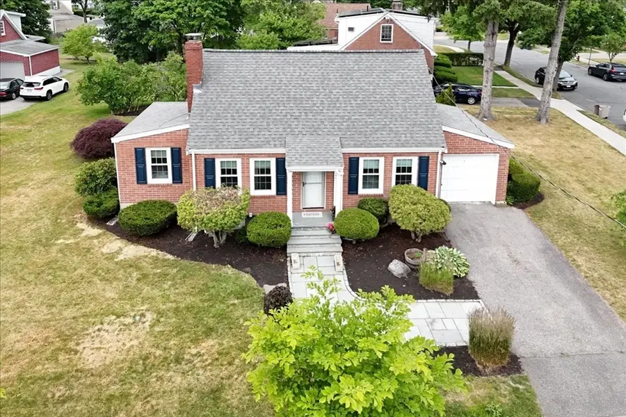 47 Cherry St, Newton, MA 02465 - #2