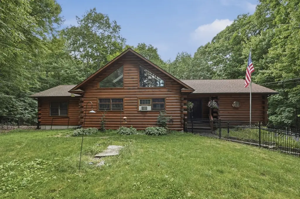 23 Lyman Barnes Road, Brimfield, MA 01010 - #1