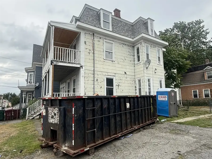 74-76 Walker St, Lowell, MA 01854 - #3