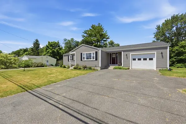 86 Scarsdale Rd, Springfield, MA 01129