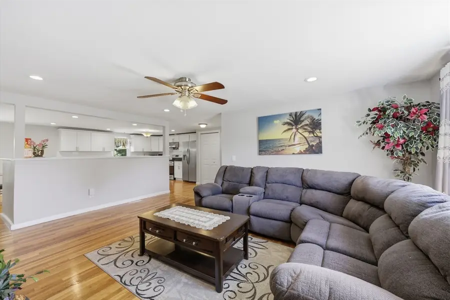 86 Scarsdale Rd, Springfield, MA 01129 - #3