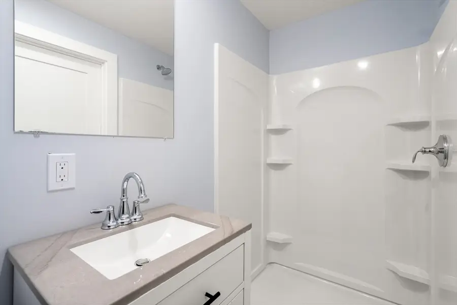 78 Pleasant St, Grafton, MA 01519 - #2