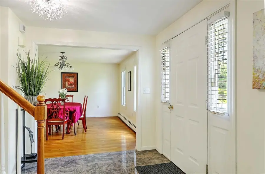 30 Pine Warbler Way, Bellingham, MA 02019 - #3