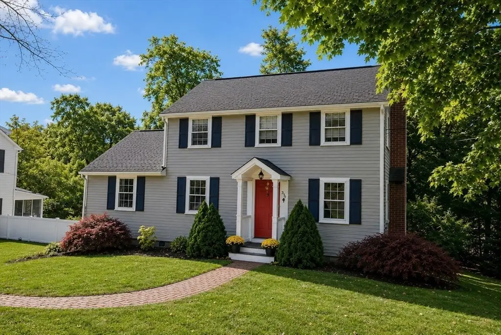 310 Concord Ave, Lexington, MA 02421 - #1