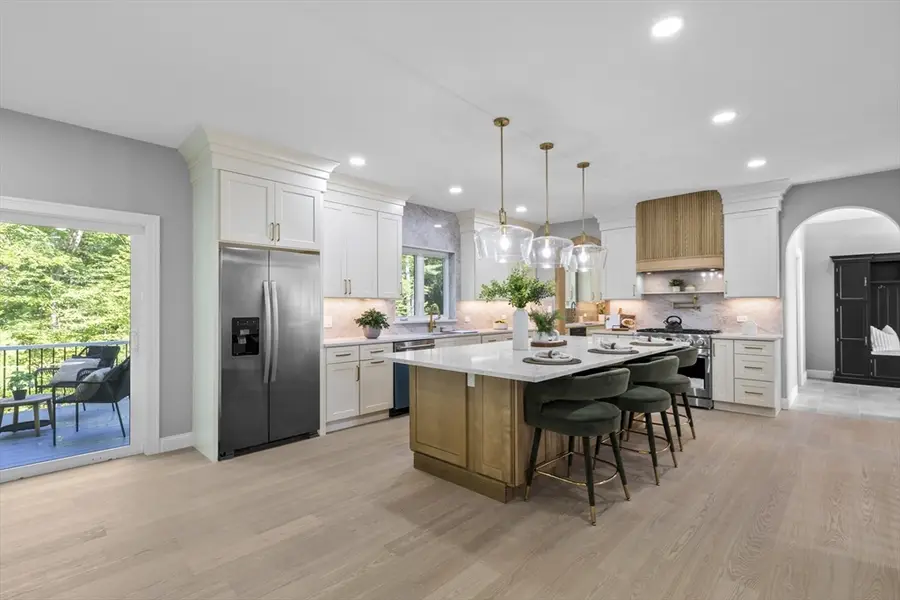 91 Howard St, South Easton, MA 02375 - #2