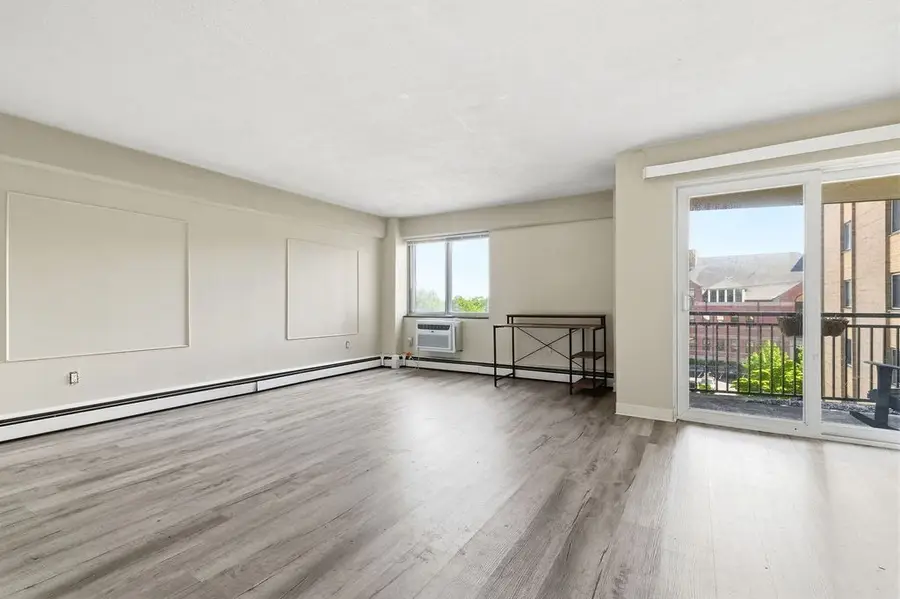 1025 Hancock St #4J, Quincy, MA 02169 - #2