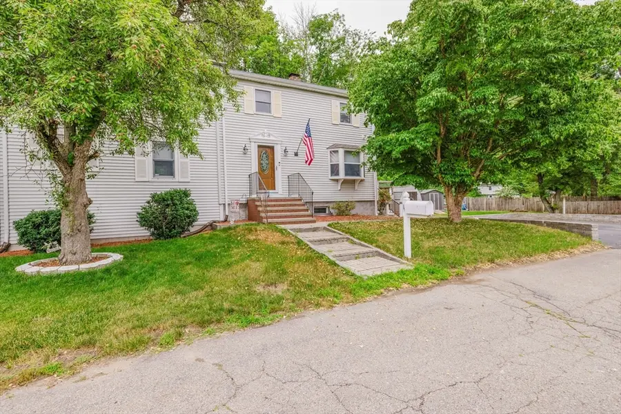 10 Wilbur Ave, Brockton, MA 02302 - #2