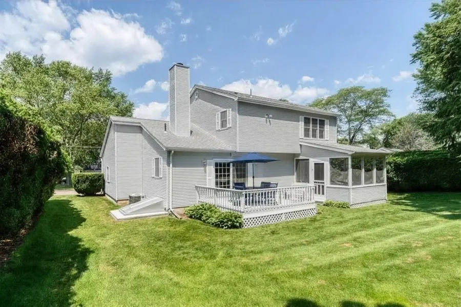 39 Venture Dr, Springfield, MA 01119 - #2