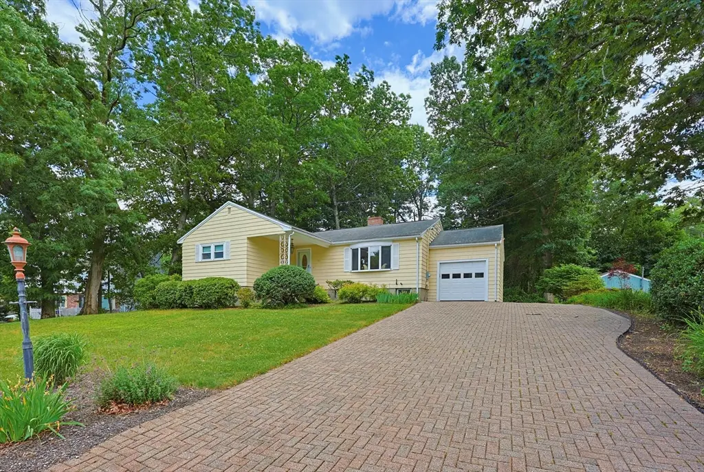 37 Park St, Wilmington, MA 01887 - #1