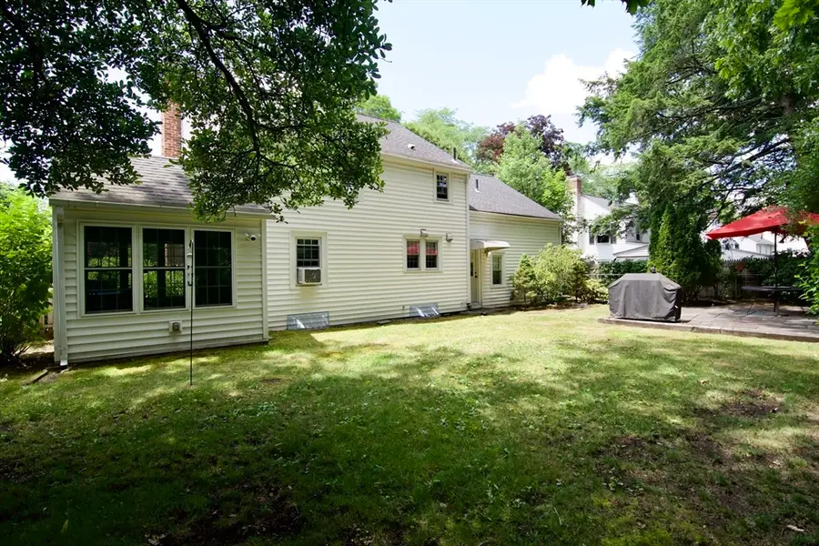 55 Bridle Path Rd, Springfield, MA 01118 - #3