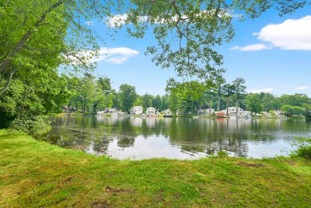 42 Wheeler Dr, Enfield, CT 06082 - #1