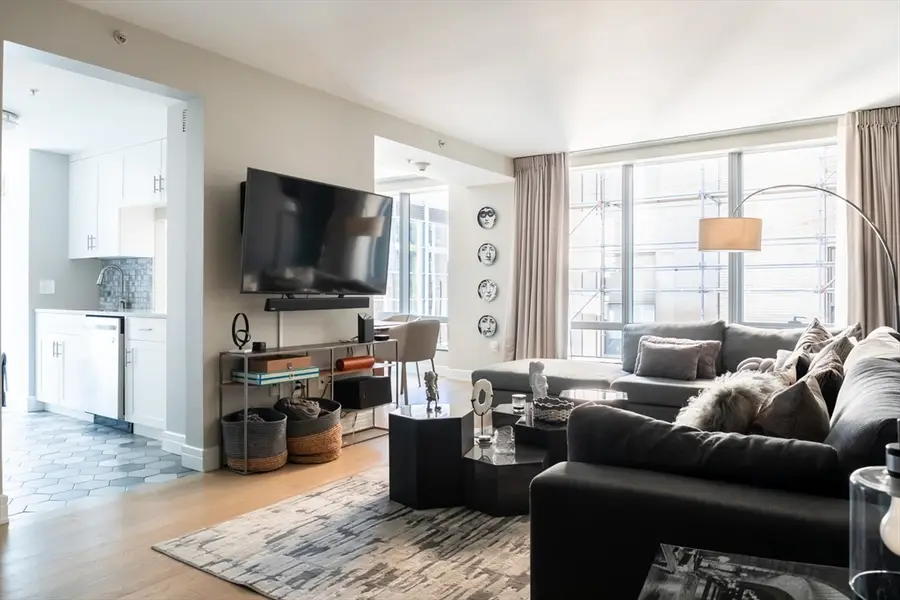 3 Avery St #604, Boston, MA 02111 - #2