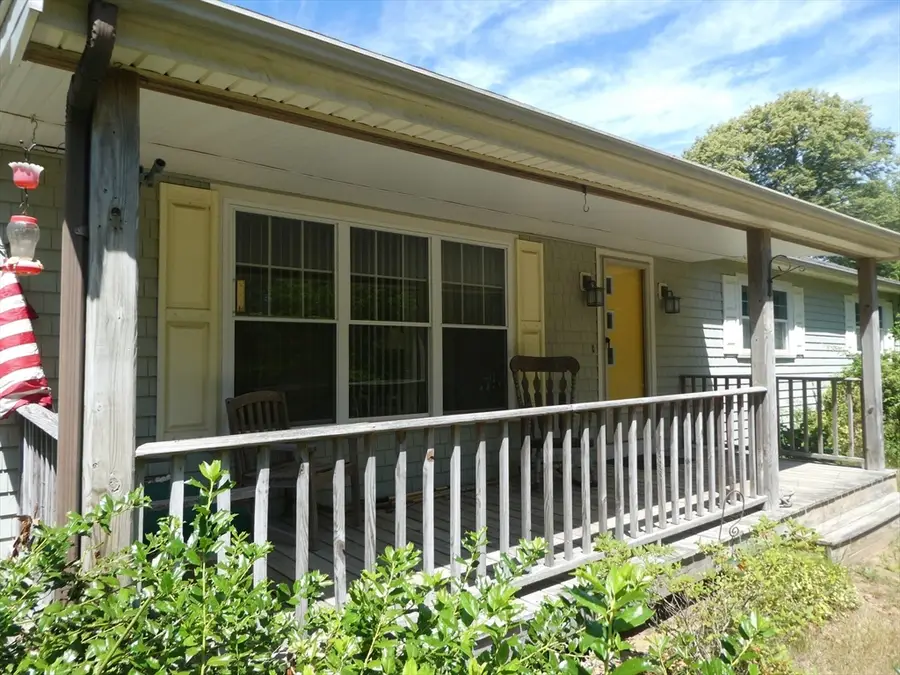 21 Beech Bluff Rd, East Freetown, MA 02717 - #3