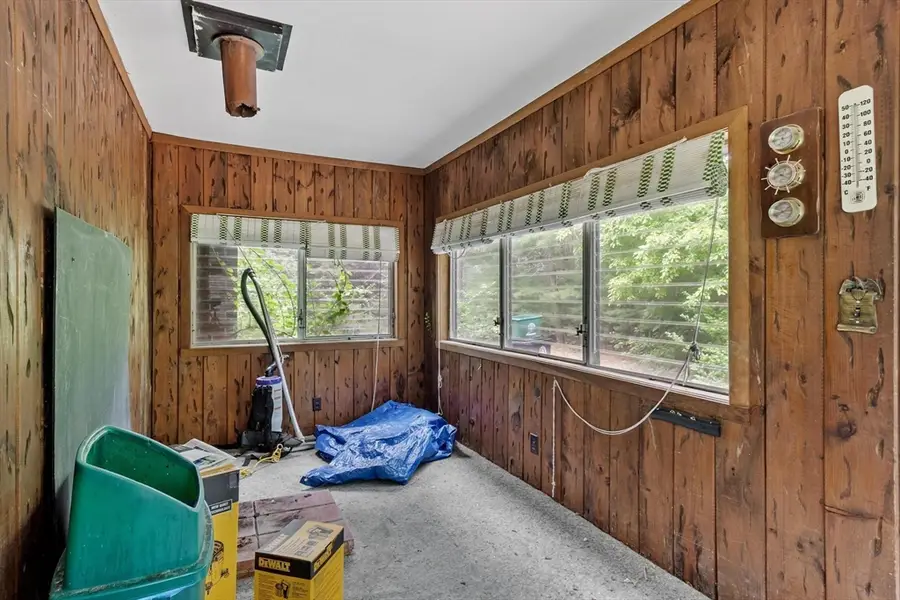 83 Mcclelland Rd, Halifax, MA 02338 - #3