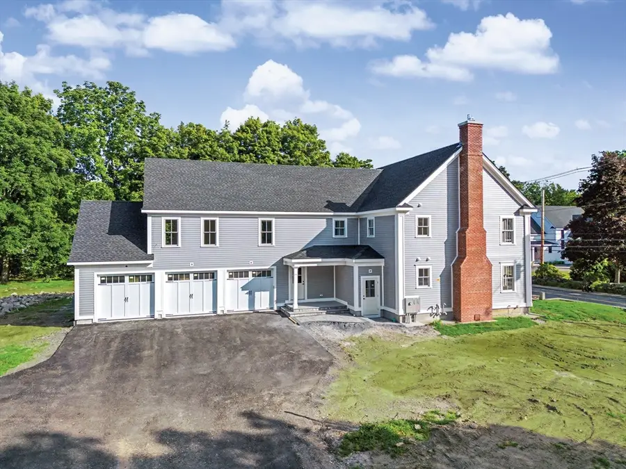 27 Ash St, Hopkinton, MA 01748 - #2