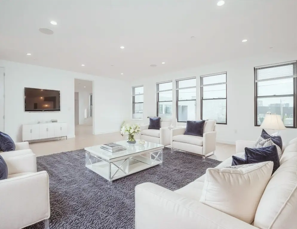340 West 2nd Street #9, Boston, MA 02127 - #1