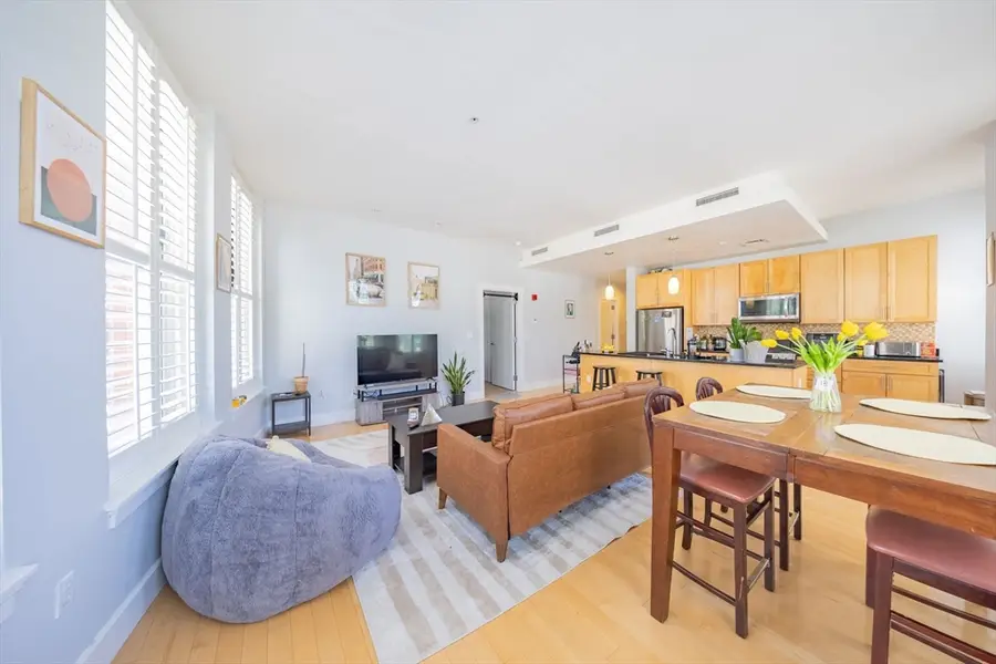70 Lincoln St. #L212, Boston, MA 02111 - #2
