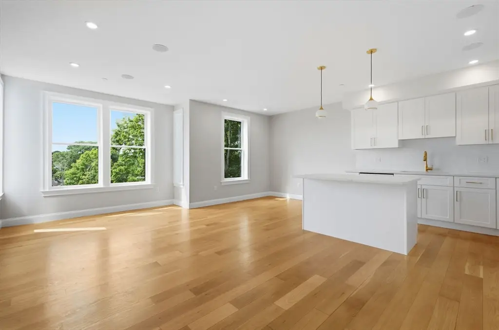 40 Westmoreland St #8, Boston, MA 02124 - #1