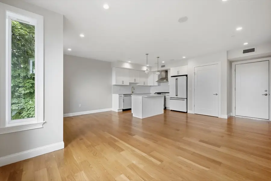 40 Westmoreland St #8, Boston, MA 02124 - #2