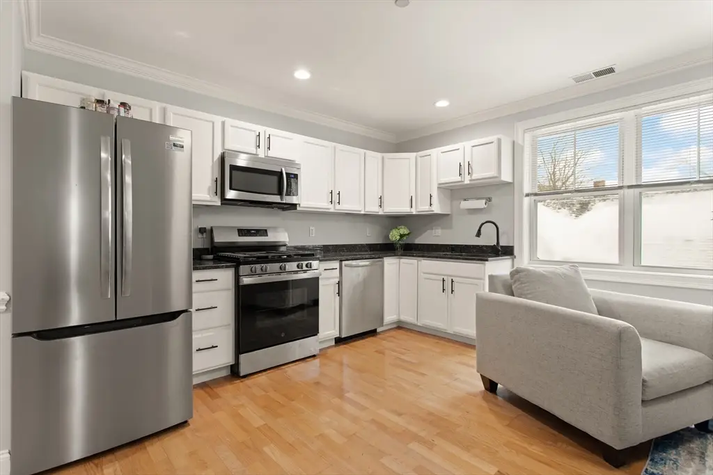 40 Hancock St #10, Boston, MA 02125 - #1